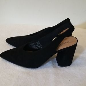 CHRISTIAN SIRIANO  BEAUTIFUL BLACK SHOE FOR WOMEN
